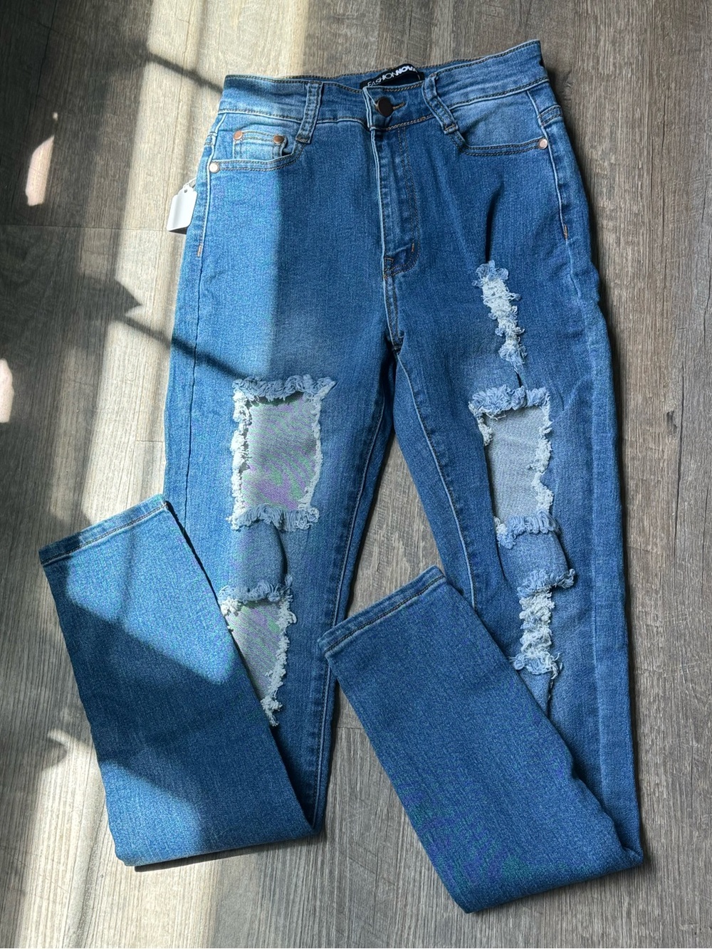Fashion Nova Distressed Skinny Jeans Size 3 | High Rise Stretch Denim